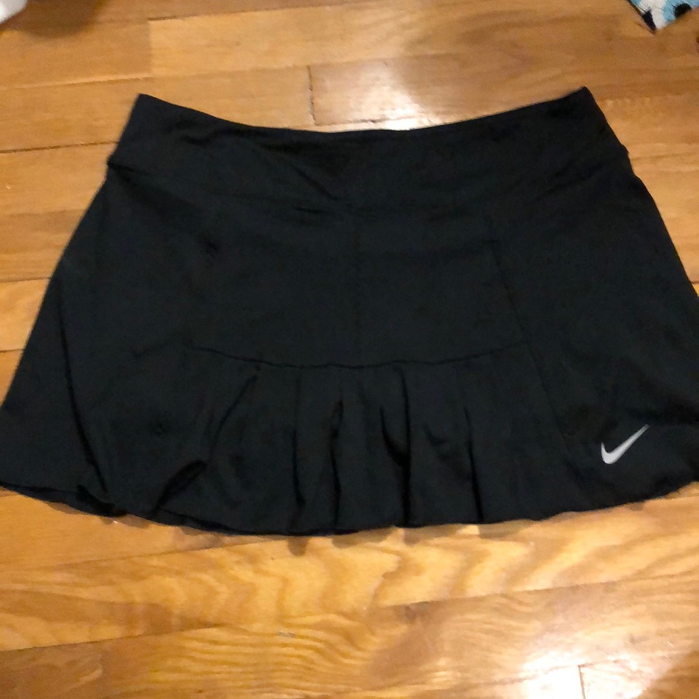 Nike tennis skirt with ruffle detail